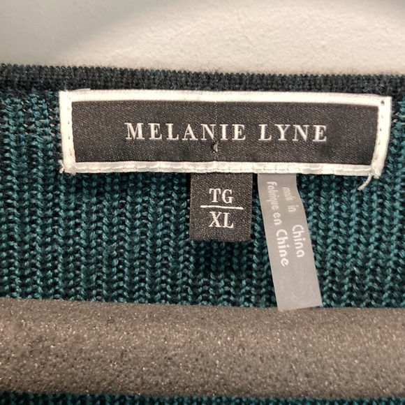 Melanie Lyne Green V-neck Sweater XL - Picture 16 of 17